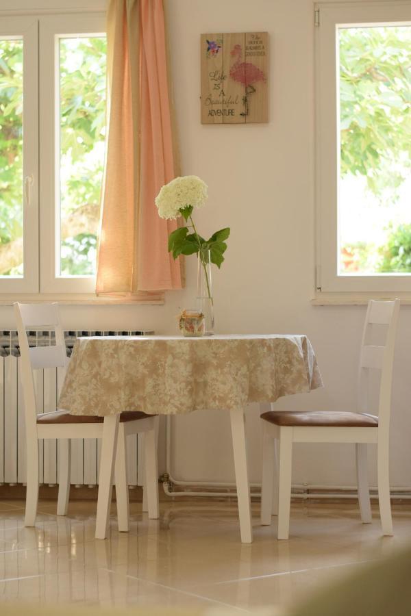 וודיצה Studio Apartman Marina מראה חיצוני תמונה