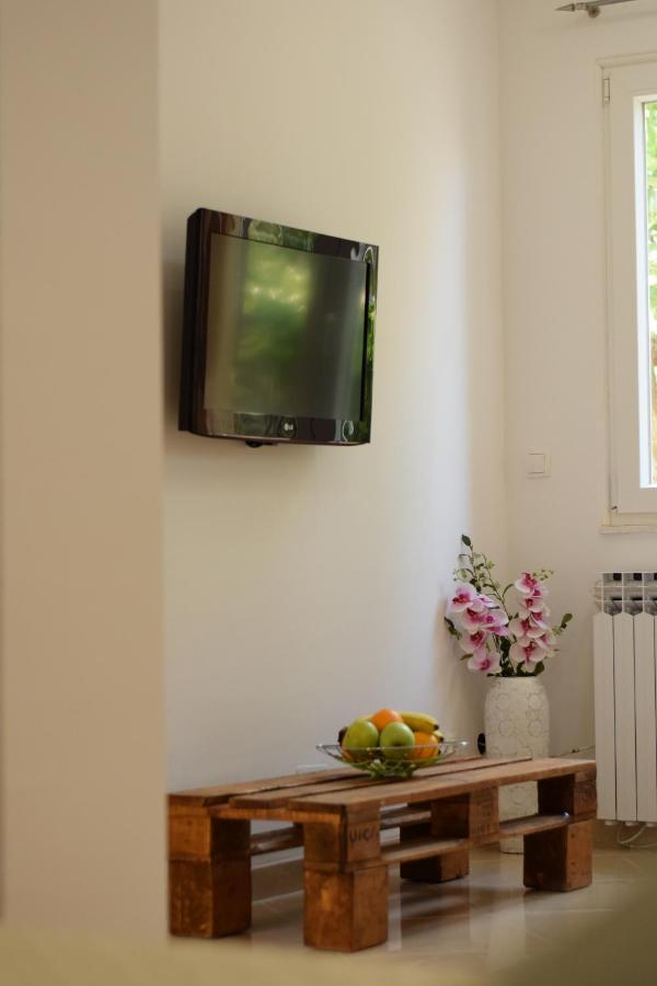 וודיצה Studio Apartman Marina מראה חיצוני תמונה